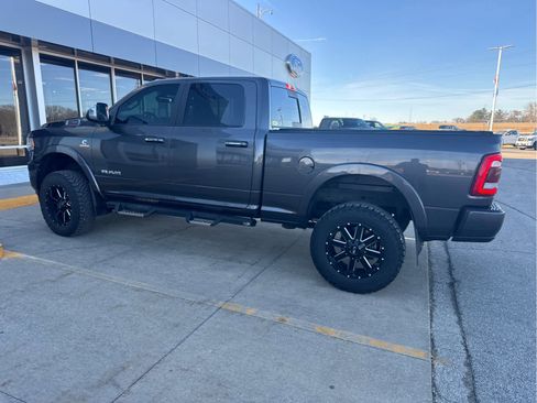Used 2022 RAM 2500 Laramie image 2