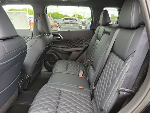 New 2026 Nissan Rogue Platinum AWD/4WD image 11
