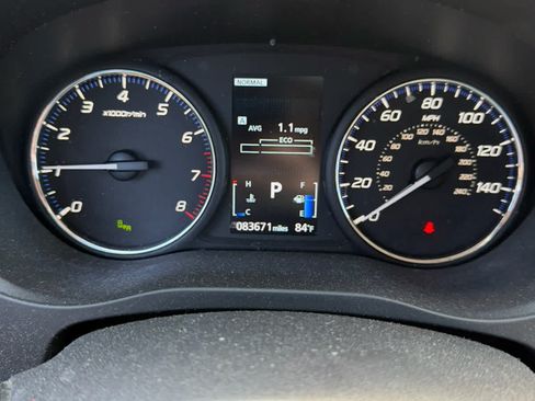 Used 2019 Mitsubishi Outlander SEL AWD/4WD image 8