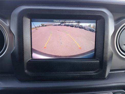 Certified 2023 Jeep Wrangler Sport S image 16