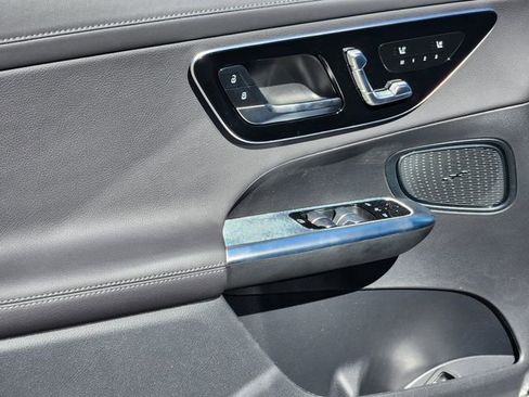 Used 2026 Mercedes-Benz GLC 300 4MATIC image 10