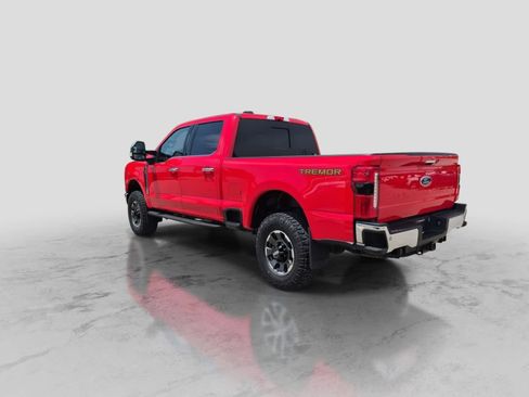Used 2023 Ford F350 Lariat w/ Lariat Ultimate Package AWD/4WD image 6