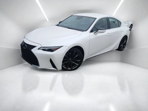 Used 2021 Lexus IS 300 w/ Accessory Package RWD image 2