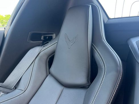 Used 2025 Chevrolet Corvette Stingray Convertible w/ Z51 Performance Package RWD image 13
