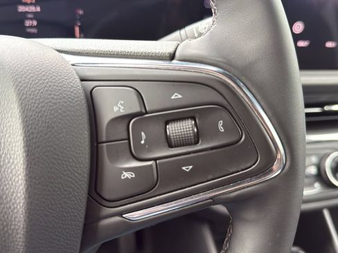 Used 2025 Buick Envista Preferred w/ Convenience I Package FWD image 17
