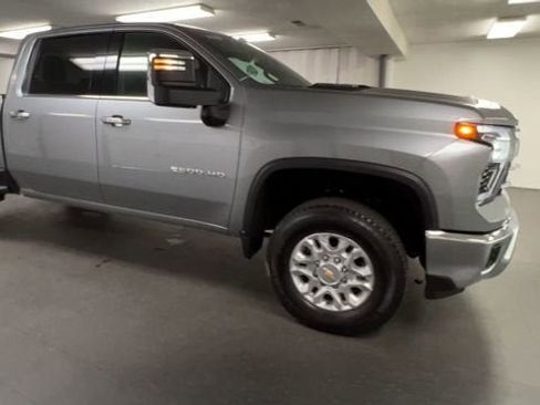 Certified 2026 Chevrolet Silverado 2500 LTZ AWD/4WD image 2