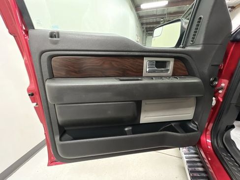 Used 2012 Ford F150 Lariat w/ Lariat Chrome Pkg AWD/4WD image 20