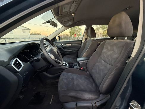 Used 2016 Nissan Rogue S AWD/4WD image 10