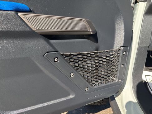 Used 2022 Ford Bronco Wildtrak image 13