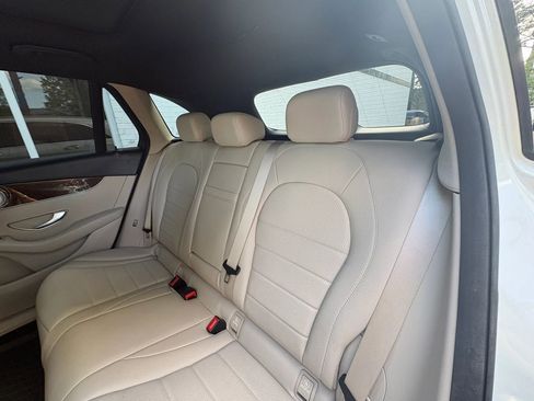 Used 2018 Mercedes-Benz GLC 300 4MATIC image 21