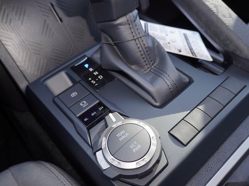 New 2026 Toyota Tacoma SR5 image 15