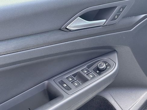 Used 2022 Volkswagen GTI SE image 12