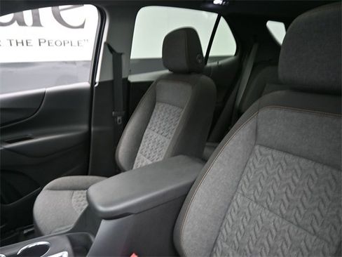 Used 2024 Chevrolet Equinox LT w/ LPO, Floor Liner Package image 16