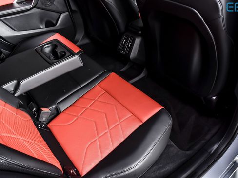 Used 2025 BMW X2 xDrive28i image 19