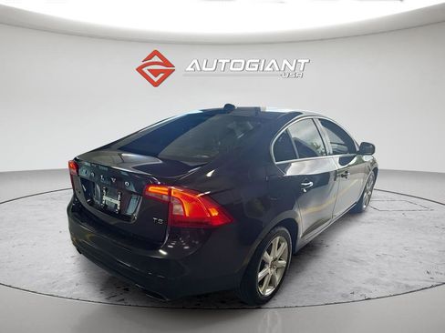 Used 2016 Volvo S60 T5 Premier FWD image 4