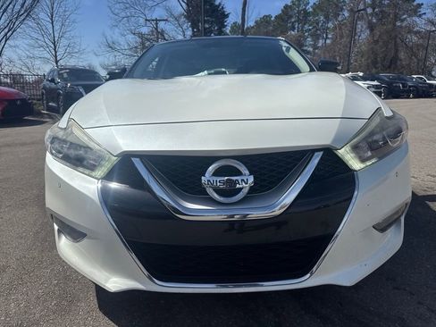 Used 2017 Nissan Maxima Platinum w/ Interior Lighting Package image 35