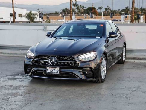 Used 2023 Mercedes-Benz E 350 Sedan image 4