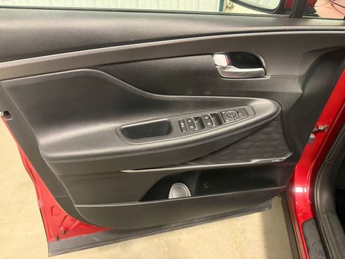 Used 2019 Hyundai Santa Fe SEL FWD image 24