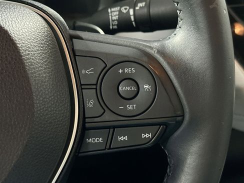 Used 2020 Toyota Corolla SE image 20