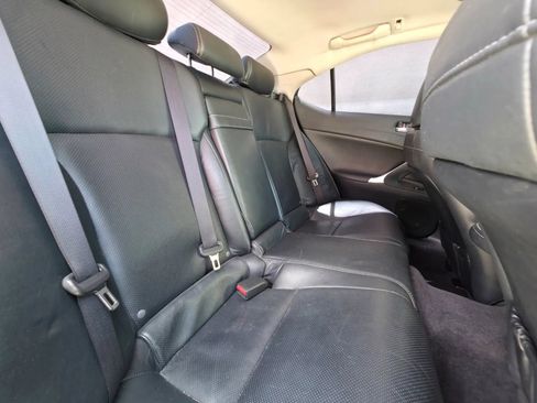 Used 2010 Lexus IS 250 RWD image 6