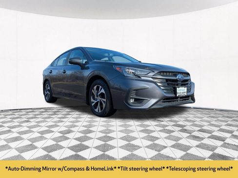 Used 2025 Subaru Legacy Premium image 12