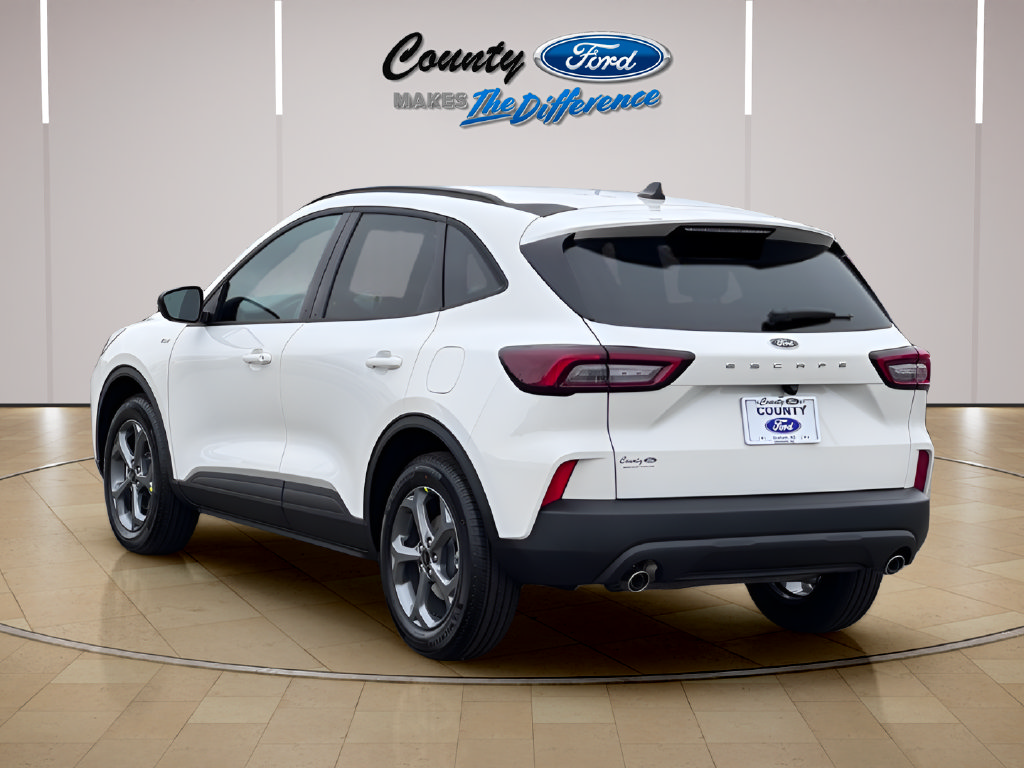 Used 2026 Ford Escape ST-Line FWD image 13