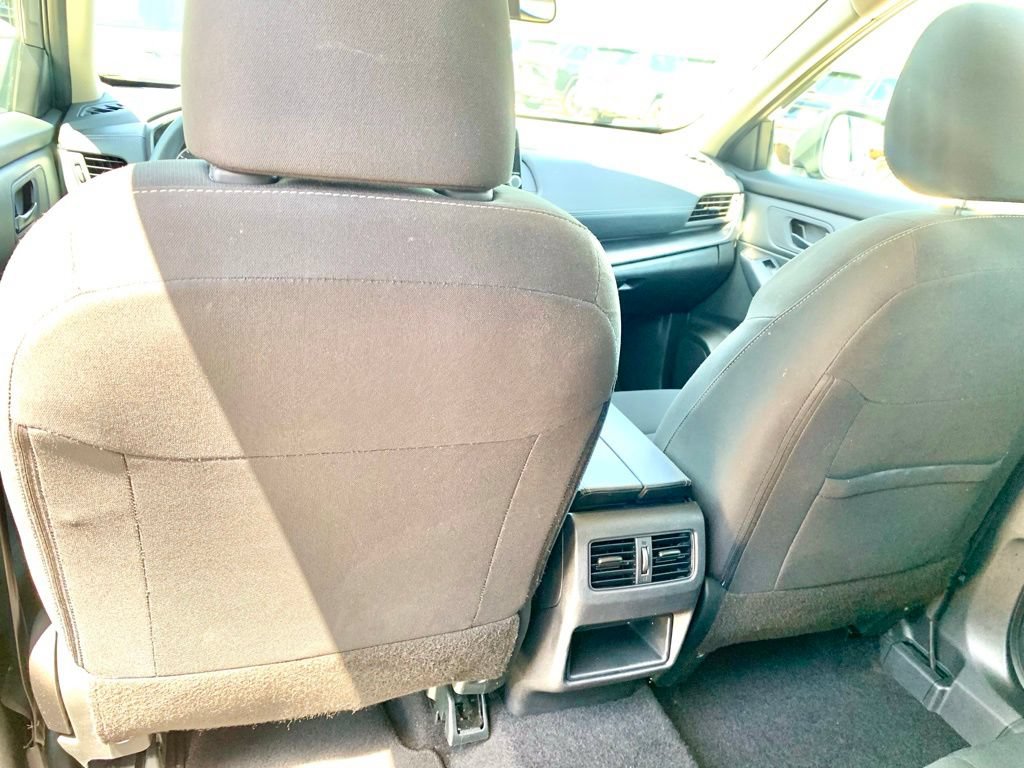 Used 2026 Nissan Rogue S FWD image 19