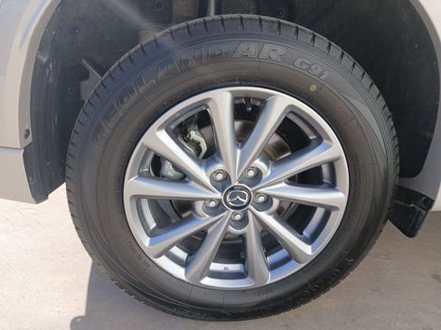 Used 2025 MAZDA CX-5 AWD 2.5 S w/ Preferred Package image 32