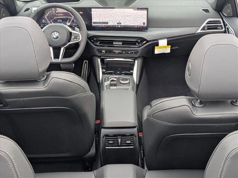 Used 2026 BMW 430i Convertible w/ M Sport Package image 14