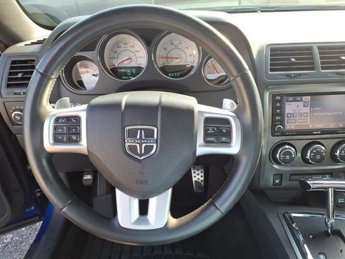 Used 2012 Dodge Challenger R/T RWD image 19