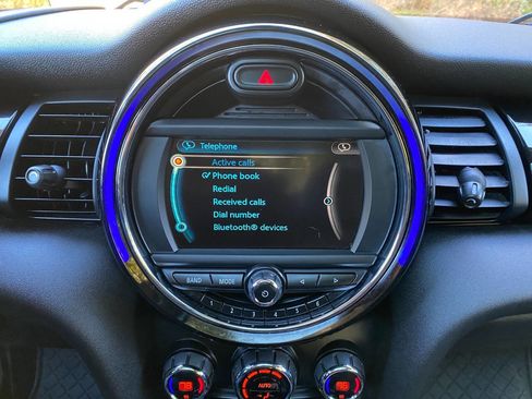 Used 2015 MINI Cooper S image 28