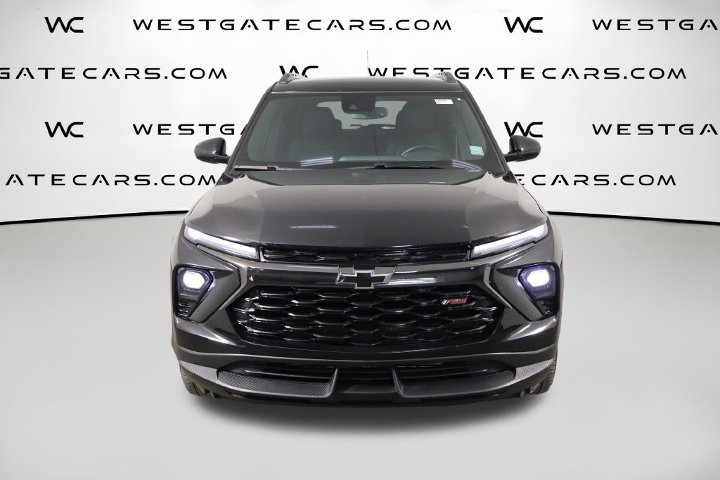 Used 2025 Chevrolet TrailBlazer RS w/ Convenience Package FWD image 2