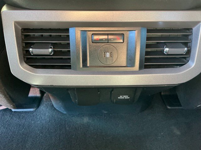 Used 2023 Ford F250 Lariat w/ Lariat Ultimate Package AWD/4WD image 32