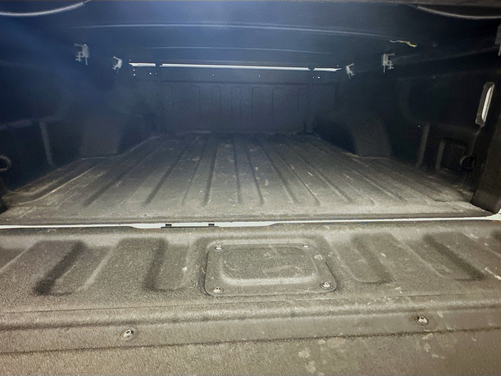 Used 2023 Jeep Gladiator Sport AWD/4WD image 30