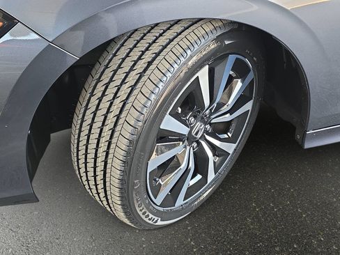 Certified 2022 Honda Civic EX image 31