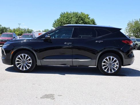 Used 2024 Chevrolet Blazer Premier w/ Enhanced Convenience Package AWD/4WD image 8