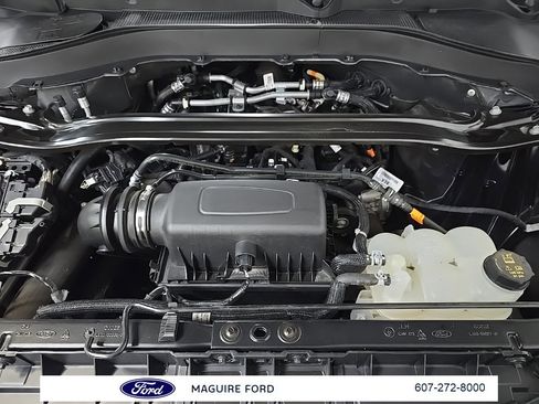 Used 2023 Ford Explorer Limited image 15