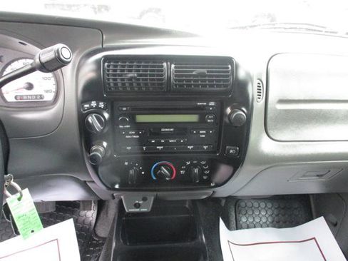 Used 2006 Ford Ranger XLT image 7