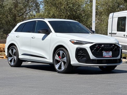 New 2026 Audi SQ5 Premium Plus AWD/4WD image 8