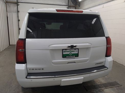 Used 2019 Chevrolet Tahoe Premier AWD/4WD image 6