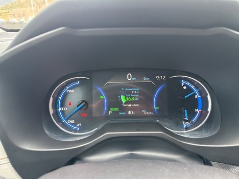 Used 2024 Toyota RAV4 XLE image 14