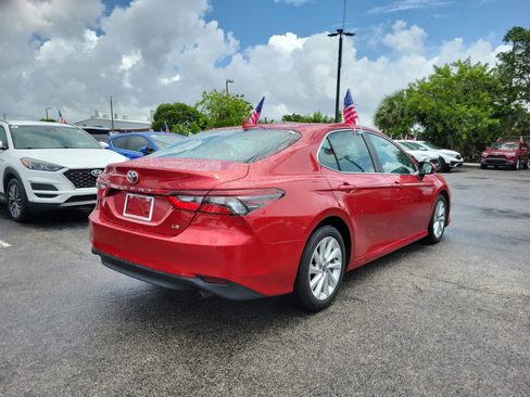 Used 2023 Toyota Camry LE FWD image 11