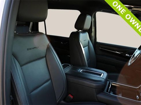 Used 2021 GMC Yukon XL Denali image 20