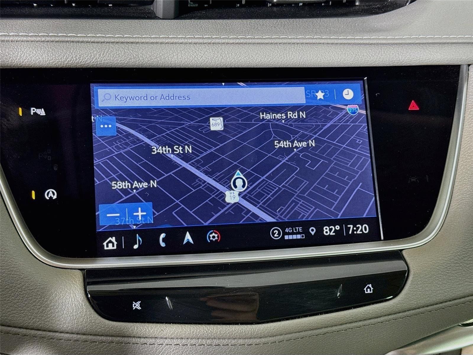 Used 2024 Cadillac XT5 Premium Luxury FWD image 16