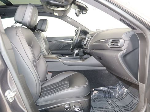 Used 2022 Maserati Levante Modena AWD/4WD image 13