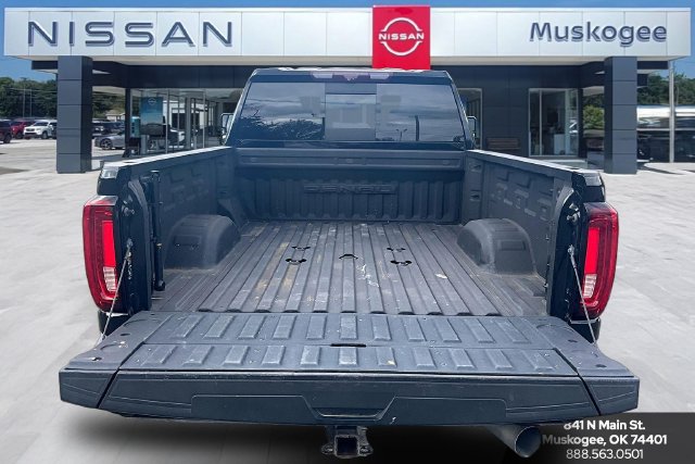 Used 2023 GMC Sierra 2500 Denali w/ Denali Ultimate Package AWD/4WD image 7