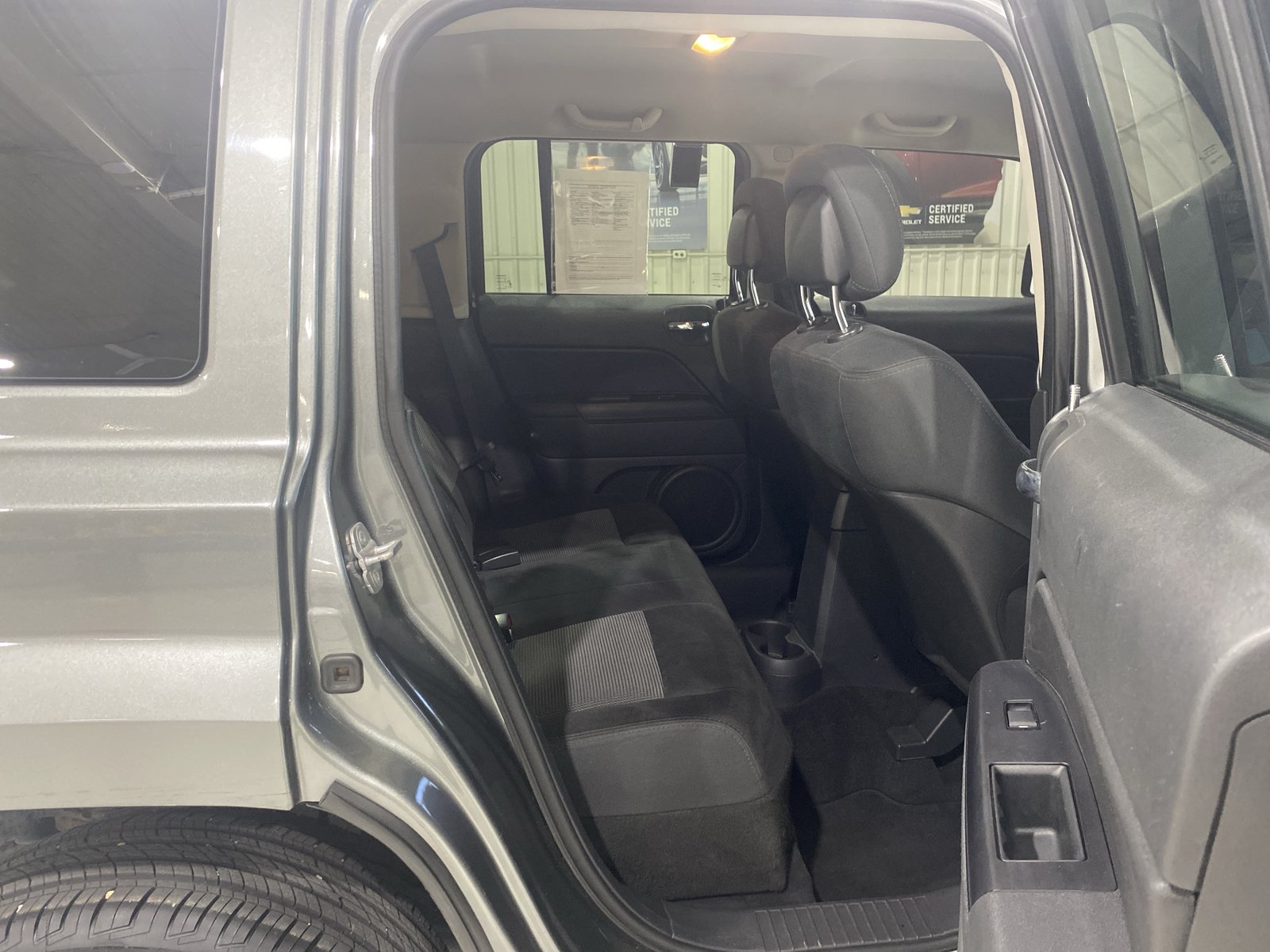 Used 2012 Jeep Patriot Latitude AWD/4WD image 14
