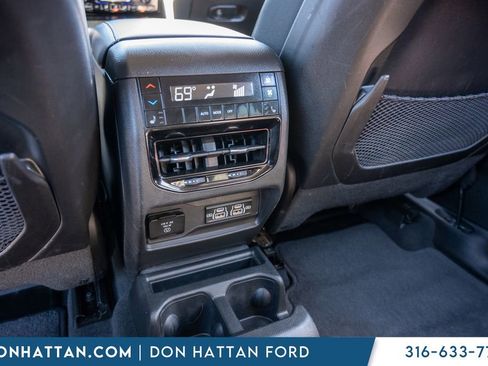 Used 2023 Jeep Grand Cherokee L Limited AWD/4WD image 22