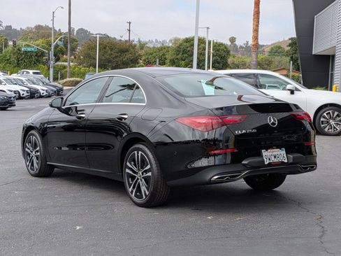 Used 2026 Mercedes-Benz CLA 250 image 8