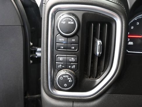 Used 2021 Chevrolet Silverado 1500 LT Trail Boss image 27